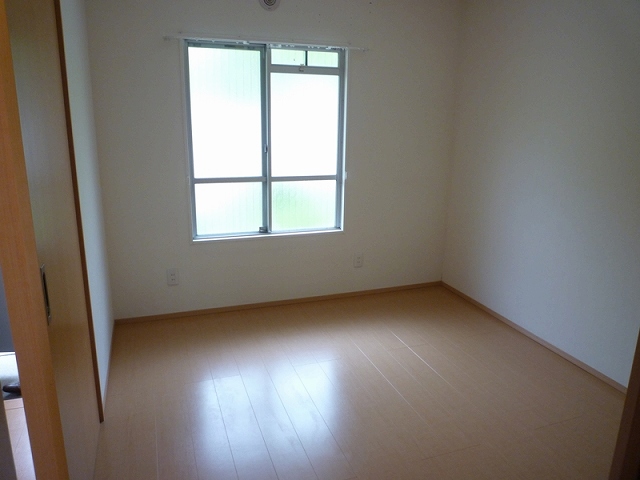 Other room space. Western-style 4.5 Pledge