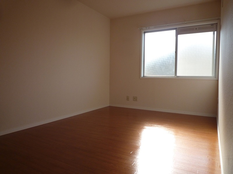 Other room space. Western-style 5.6 Pledge