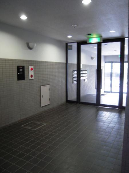 Entrance. 2013 September shooting
