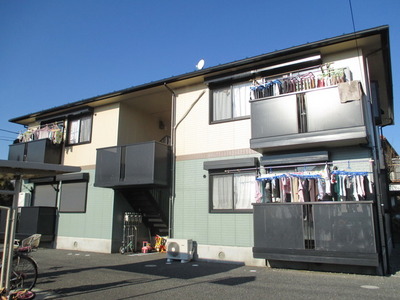 Building appearance. Situated in a quiet, residential area