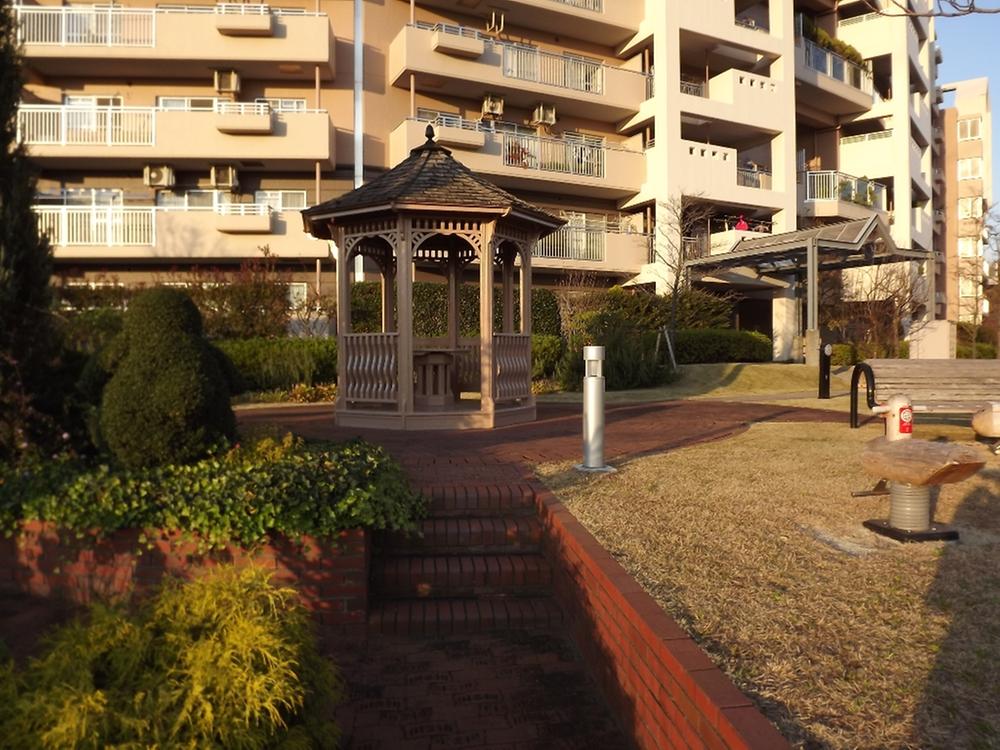 Other. On-site park
