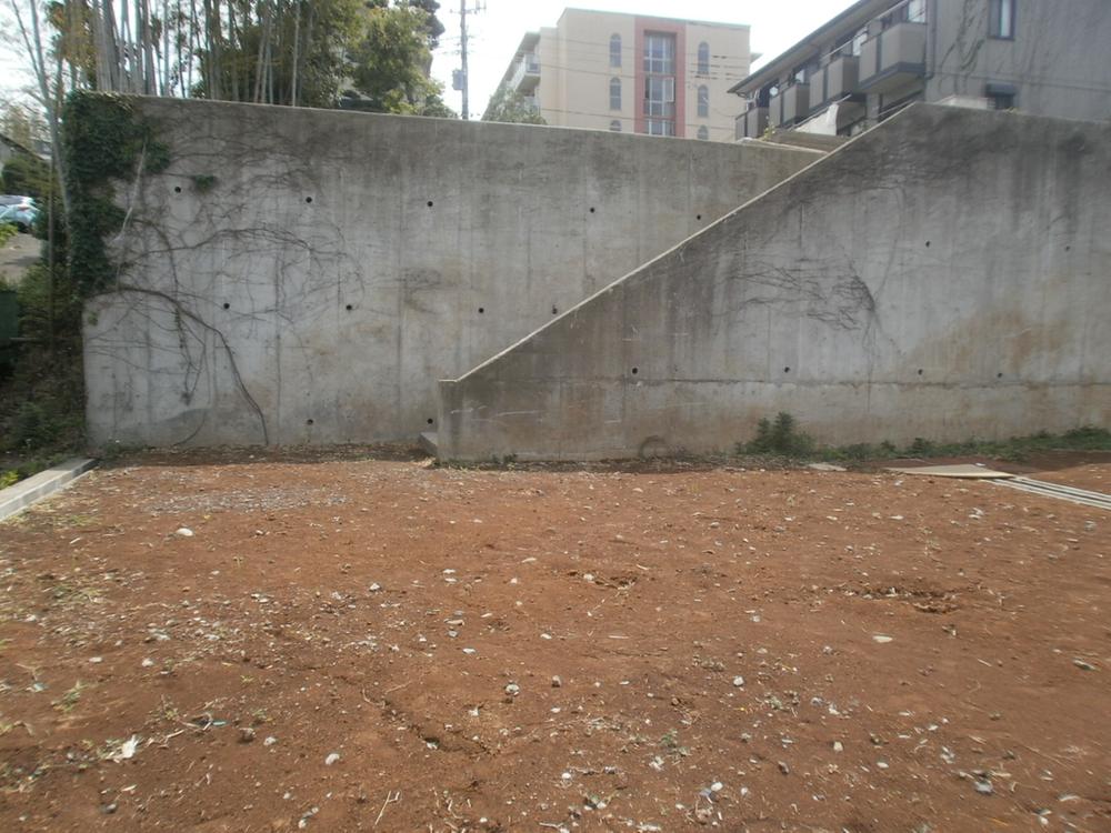 Local land photo. Local (10 May 2013) Shooting