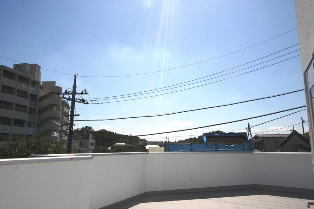 Balcony. Local (September 2013) Shooting