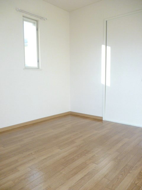 Living and room. Nanyang room