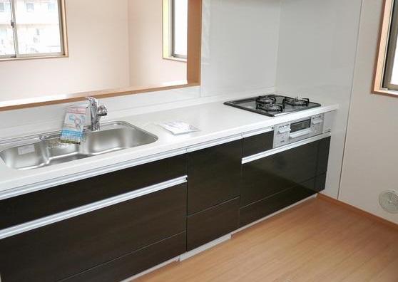 Kitchen. Amount of storage-rich and easy-to-use system Kitchen