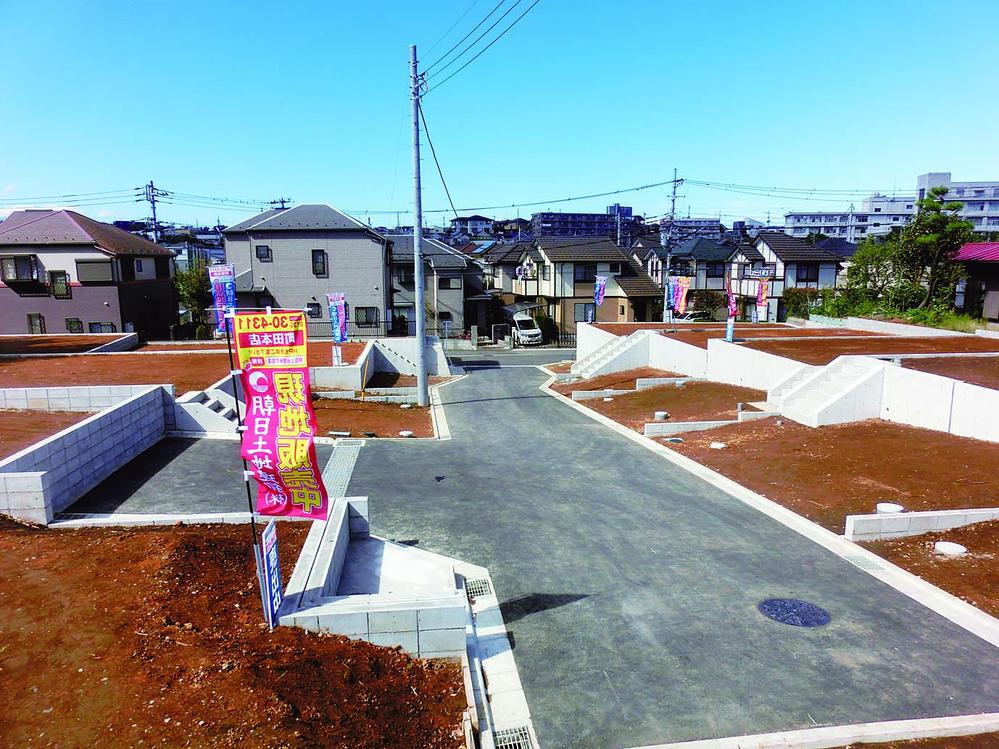 Local appearance photo. Local (10 May 2013) Shooting ・ The neighborhood is a quiet residential area