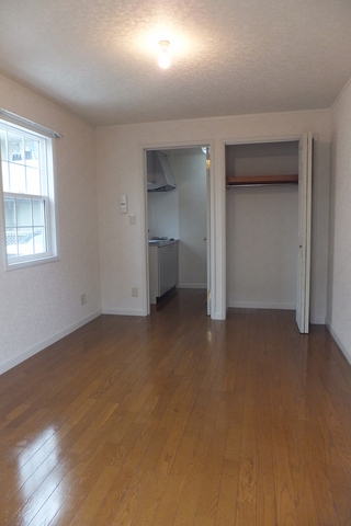 Other room space.  Clean room 