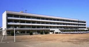 Junior high school. 1000m to Koyama Tanaka (junior high school)