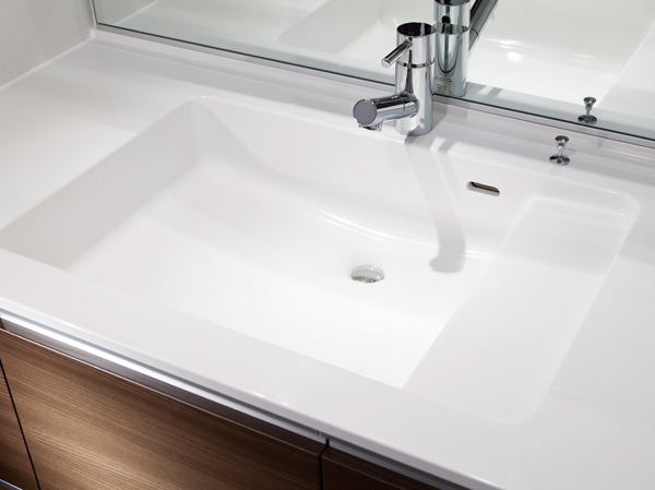 Bathing-wash room. Clear proof counter -