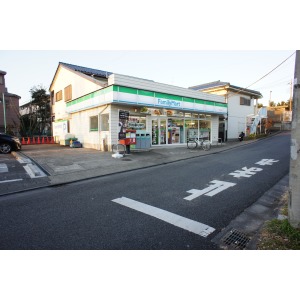 Convenience store. Seven-Eleven 299m until Machida Kanamori Minamiten (convenience store)