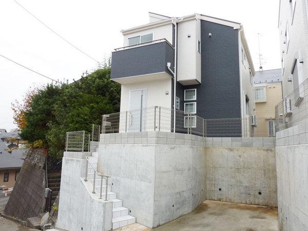 Local appearance photo. 1 Building appearance