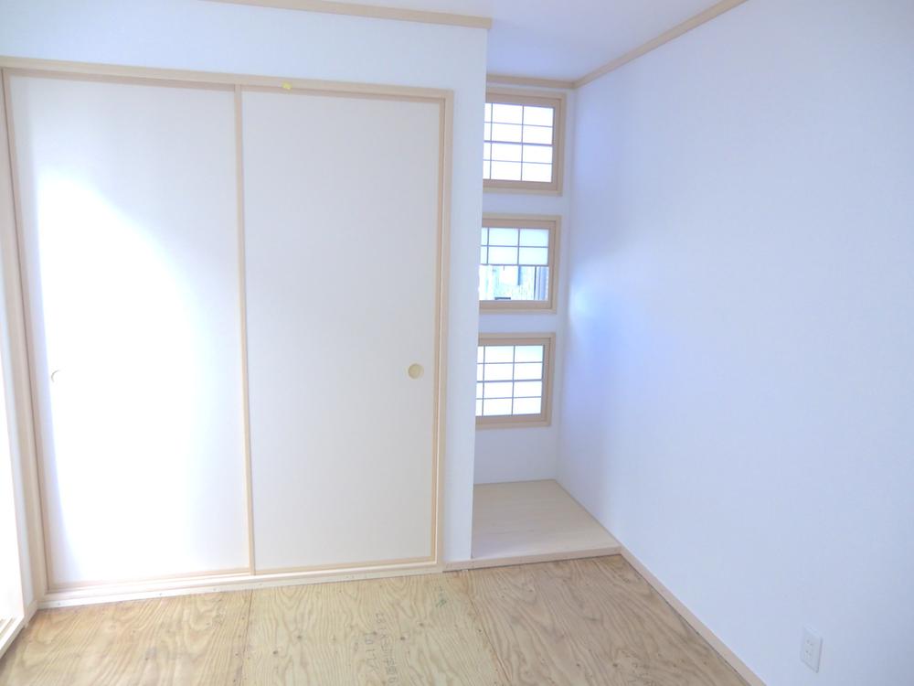 Non-living room. 1 Building Japanese-style room 4.5 tatami