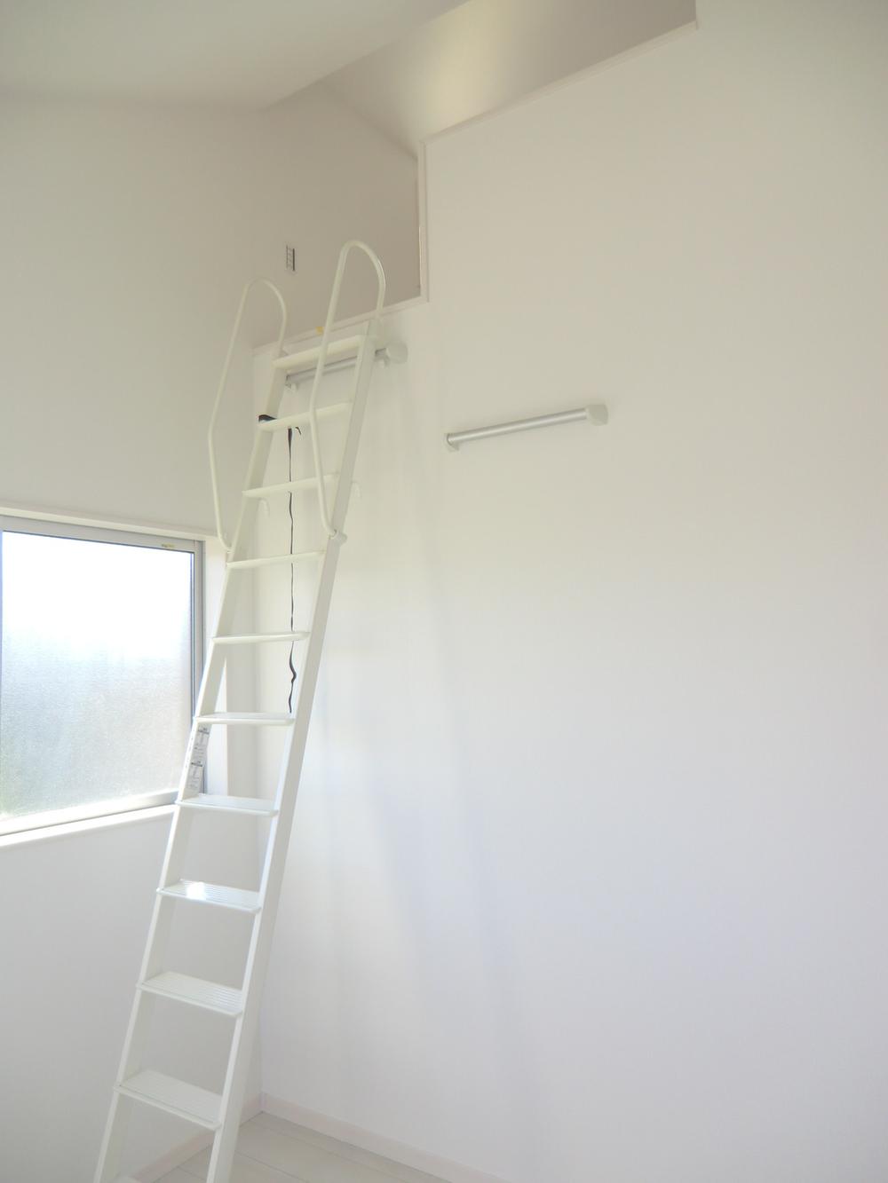 Receipt. 1 Building loft