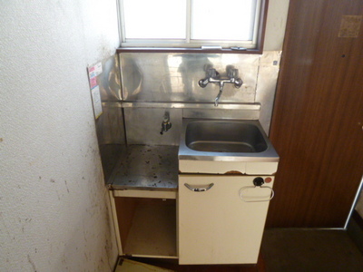 Kitchen. Gas stove installation Allowed ☆