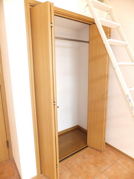 Receipt.  ☆  Storage is also plenty of  ☆