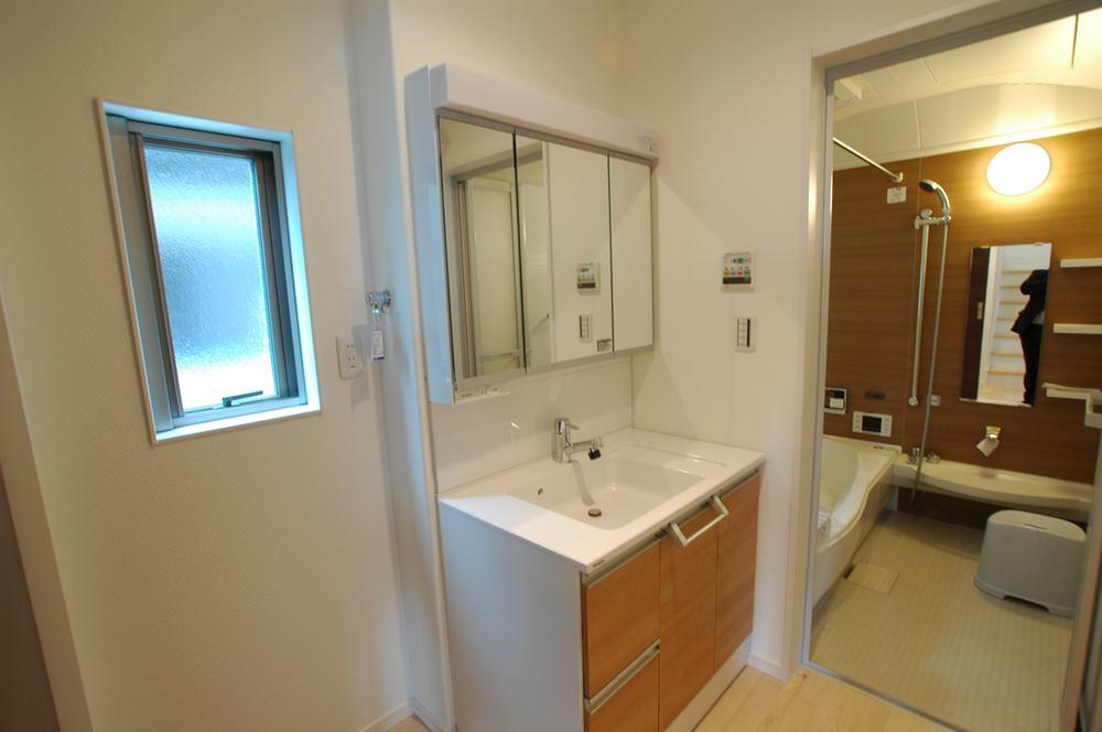 Same specifications photos (Other introspection). ( Building) same specification