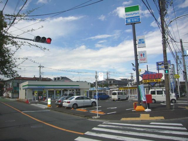 Convenience store. 250m to FamilyMart