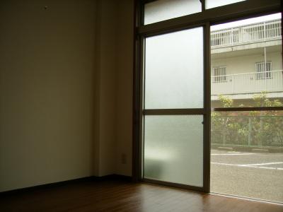 Other room space. Western-style 6 Pledge