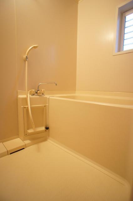 Bath. Tub also relax so wide! There is also a window ☆