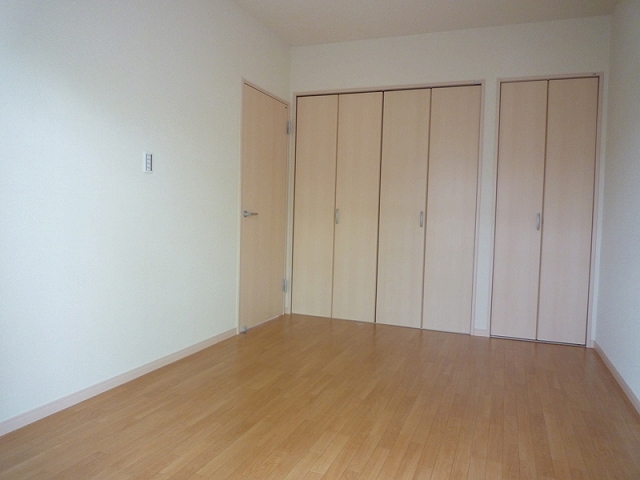 Other room space. Western style room