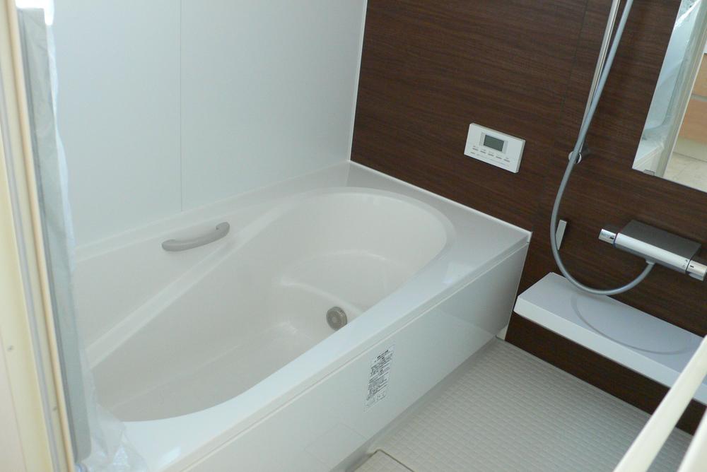 Bathroom. Room (August 2013) Shooting