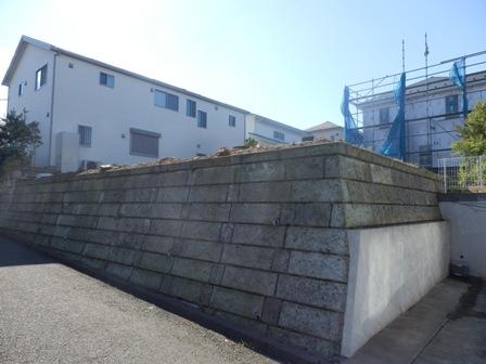 Local photos, including front road. Local (10 May 2013) Shooting