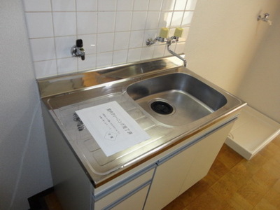 Kitchen. Gas stove is installed Allowed