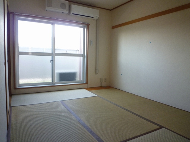 Other room space. Japanese-style room 6 quires