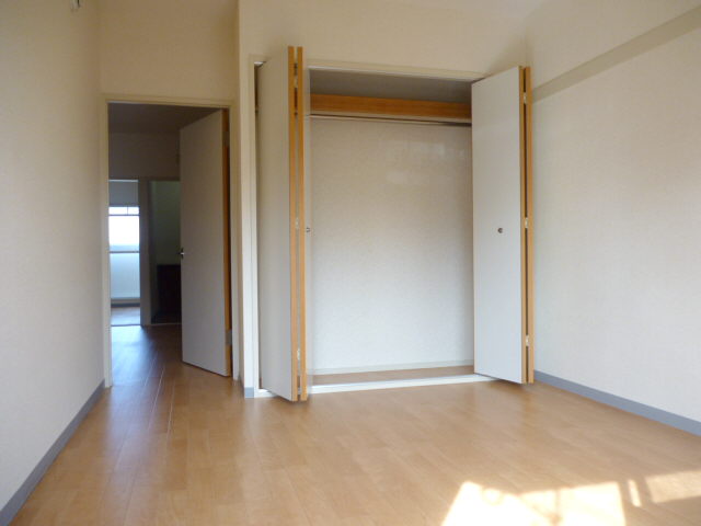 Living and room. Southeast Western-style