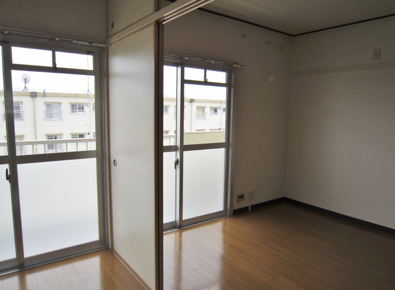 Living and room. Dining and Western-style