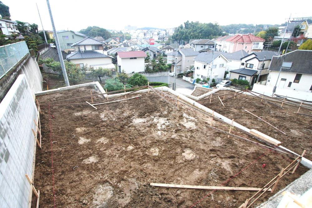 Local appearance photo. Local (11 May 2013) Shooting