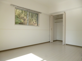 Living and room. South Western-style 6 Pledge