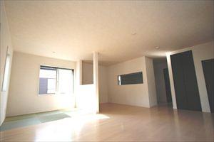 Same specifications photos (living). Same specifications