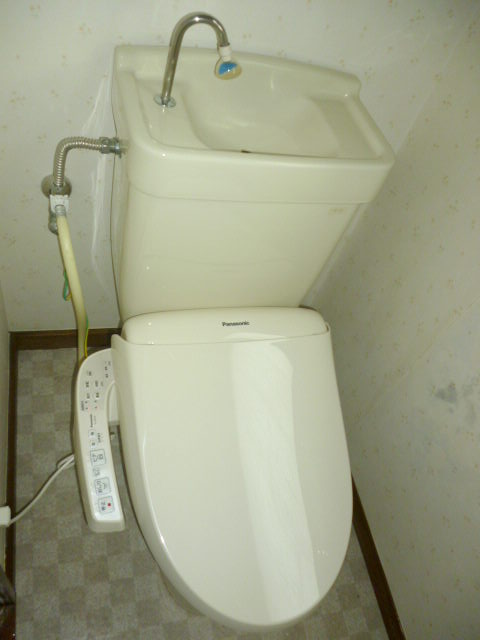 Toilet