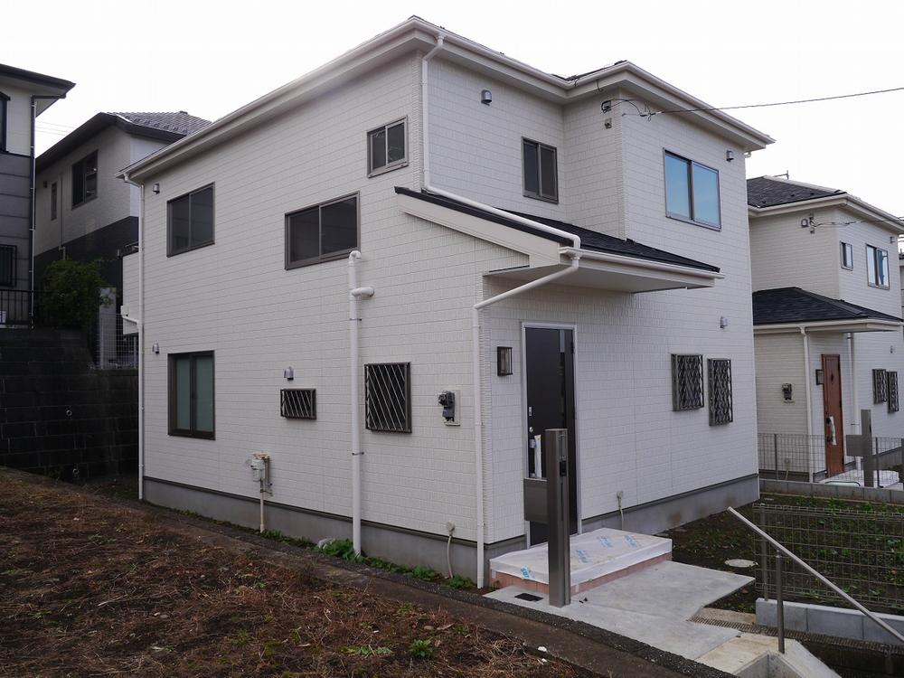 Local appearance photo