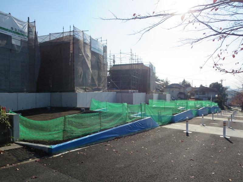 Local appearance photo. The completion of all of the building is looking forward to subdivision.