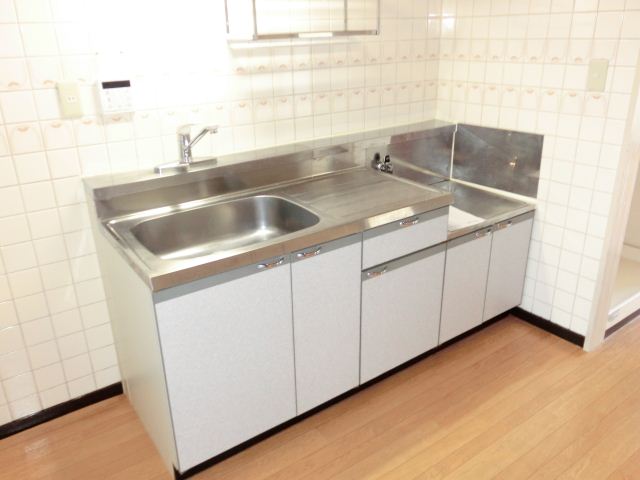 Kitchen. Gas stove will be installed