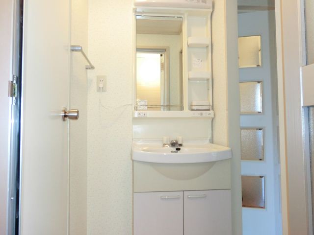 Receipt. Popular independent wash basin