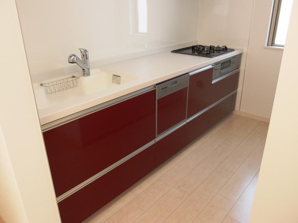 Kitchen. Local (July 2013) Shooting