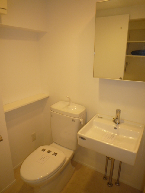 Washroom. Powder Room ☆