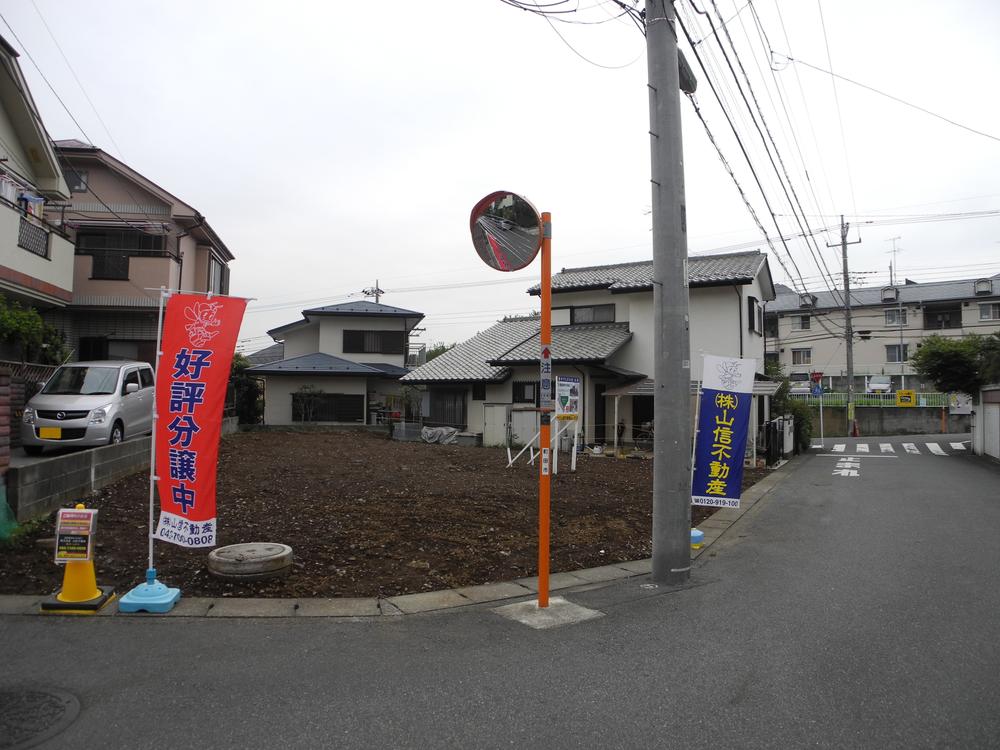 Local land photo. Fee for the seller property is not necessary. 2 family house also can be spacious 55 square meters or more of the sales area, Please feel free to contact us