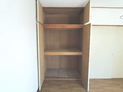 Receipt. Storage is also substantial.