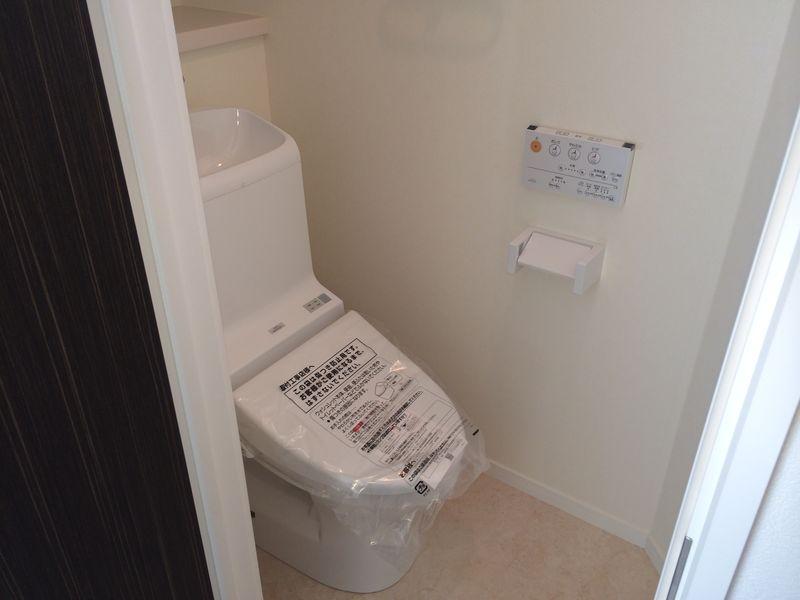 Toilet. First floor toilet