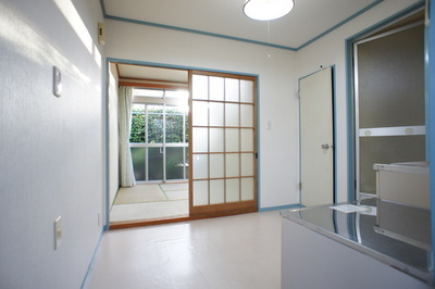 Living and room. 4.5 Pledge of DK space