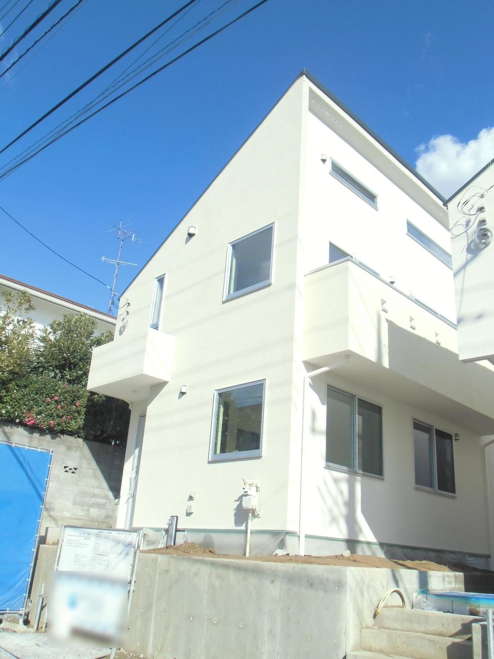 Local appearance photo. 1 Building appearance