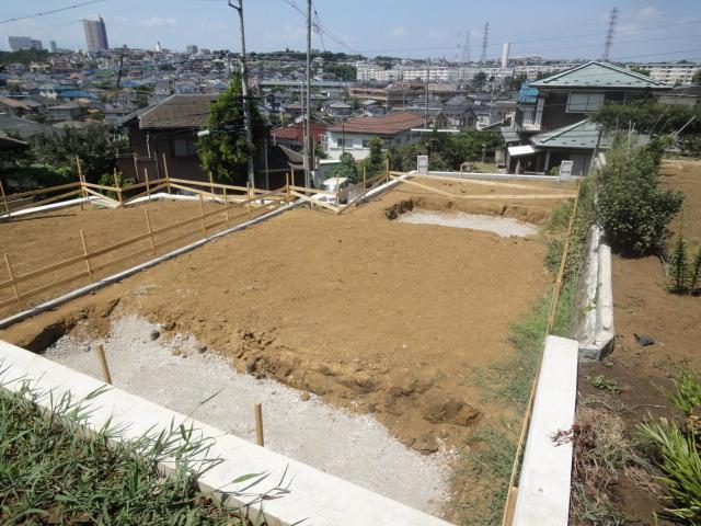 Local appearance photo. 1 Building