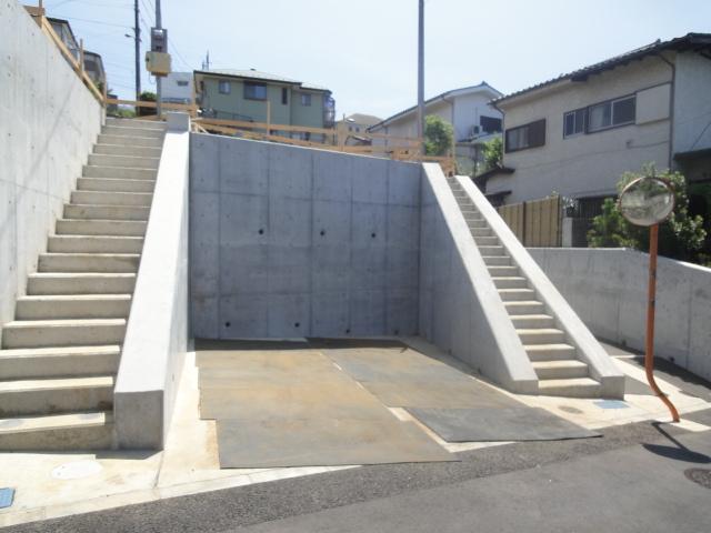 Parking lot. Building 2