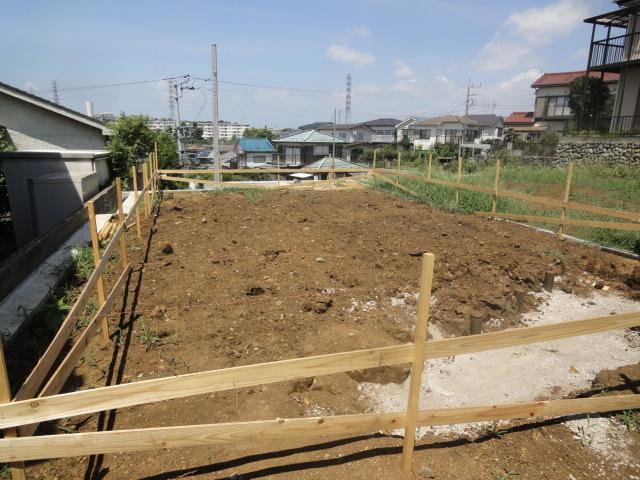 Local appearance photo. Building 3