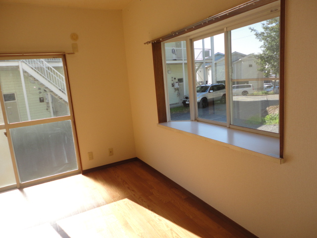 Living and room. Western-style room bay window