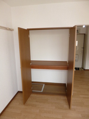 Receipt. Storage of spread